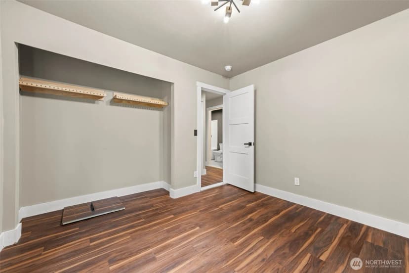 Property photo for 19716 20th Street Sw, Lakebay photo 19