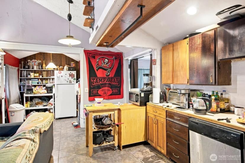 Property photo for 6346 21st Avenue Sw, Seattle photo 7