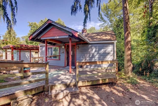 Property photo for 6346 21st Avenue Sw, Seattle photo 2