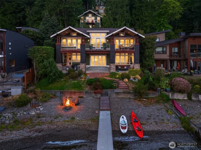 Property photo for 1624 Mallard Lane, Bellevue, WA 98008