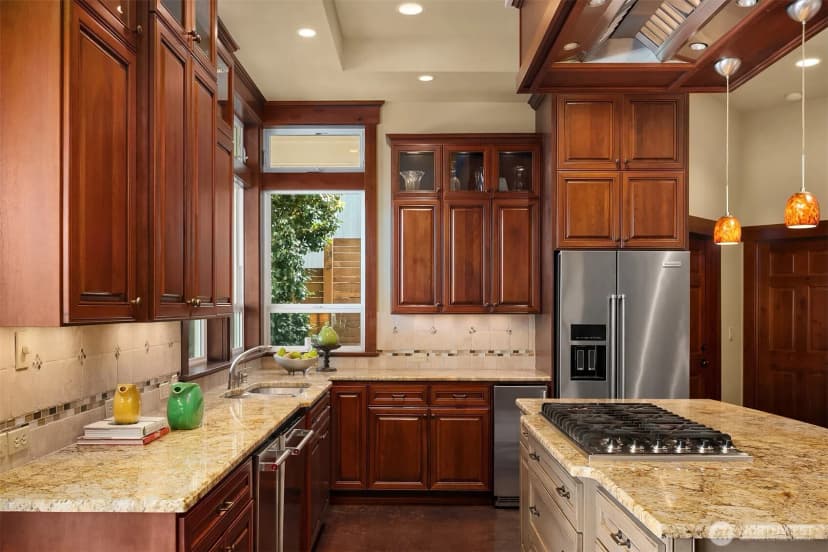 Property photo for 1624 Mallard Lane, Bellevue photo 10