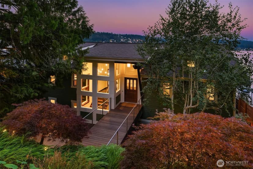 Property photo for 1624 Mallard Lane, Bellevue photo 4
