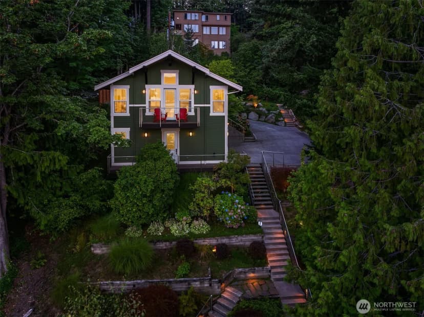 Property photo for 1624 Mallard Lane, Bellevue photo 31