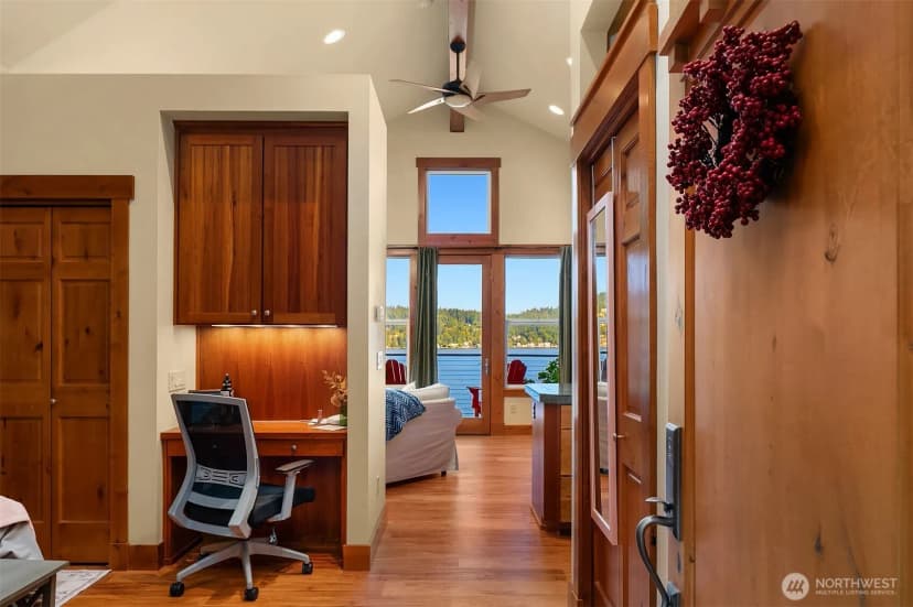 Property photo for 1624 Mallard Lane, Bellevue photo 27