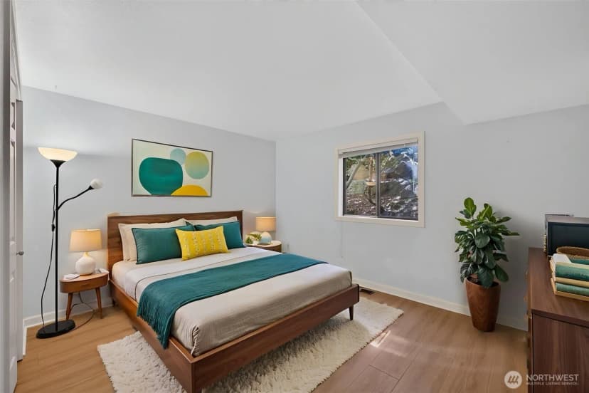 Property photo for 13730 15th Avenue Ne #a102, Seattle photo 23