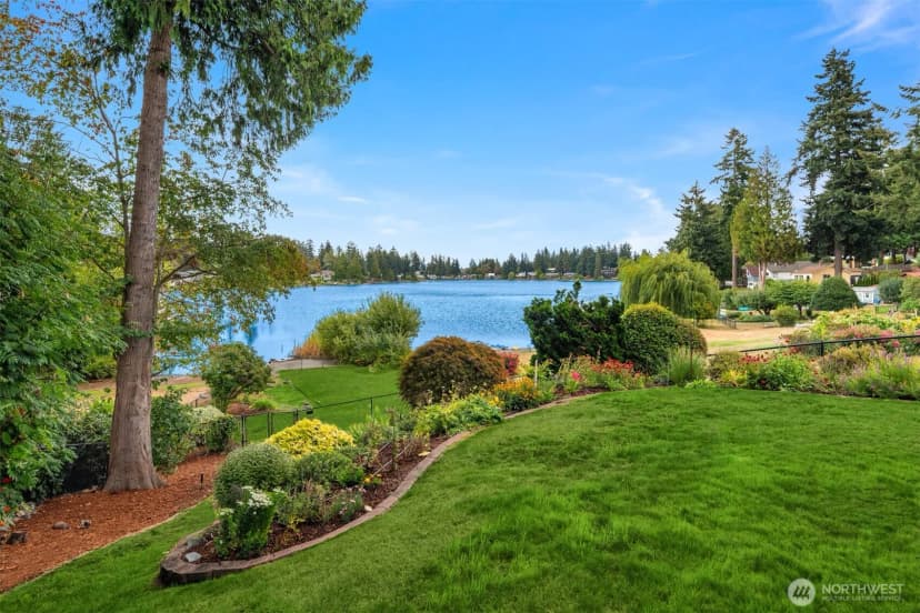 Property photo for 30706 19th Avenue S, Federal Way photo 36
