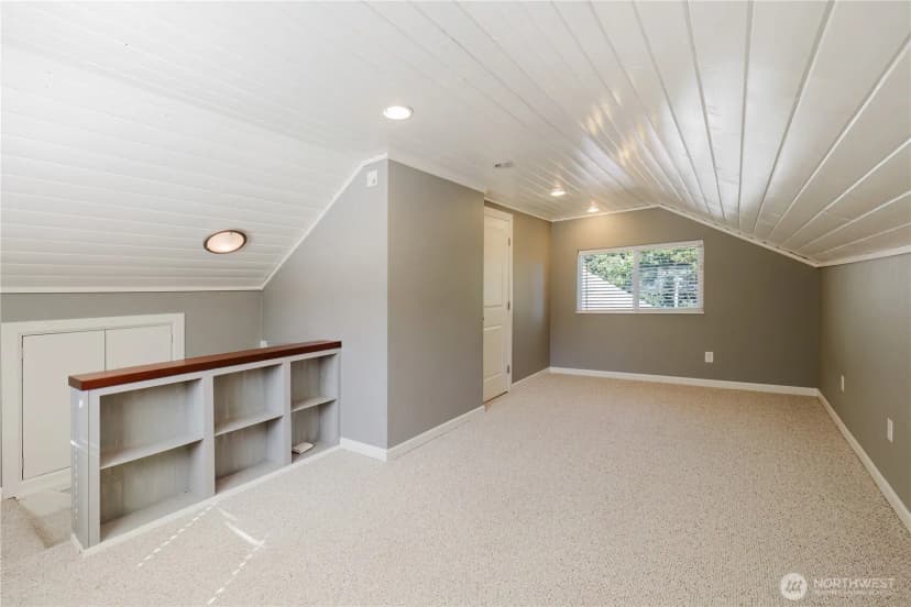 Property photo for 3004 Olympus Drive Ne, Bremerton photo 27