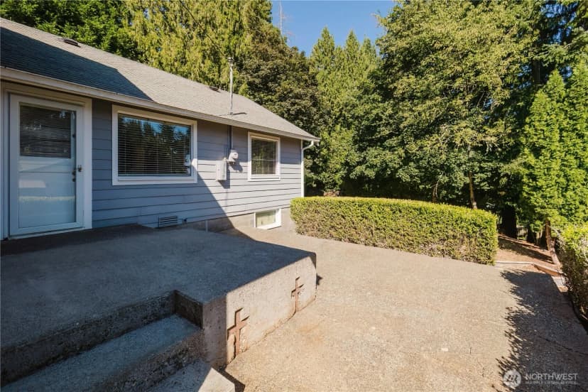 Property photo for 3004 Olympus Drive Ne, Bremerton photo 30