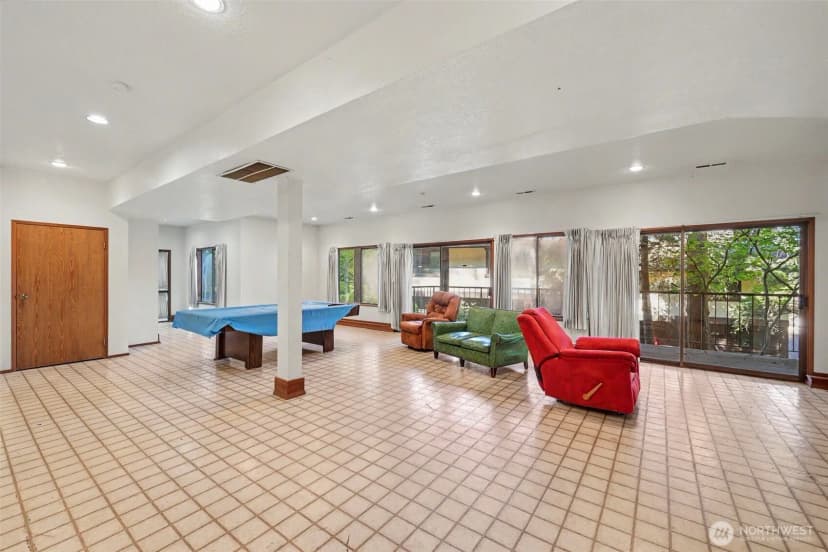 Property photo for 140 Summit Avenue N #a-7, Kent photo 20