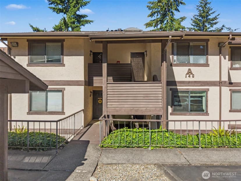 Property photo for 140 Summit Avenue N #a-7, Kent photo 22