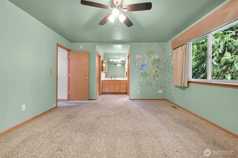 Property photo for 55 Lake Louise Drive, Bellingham photo 30