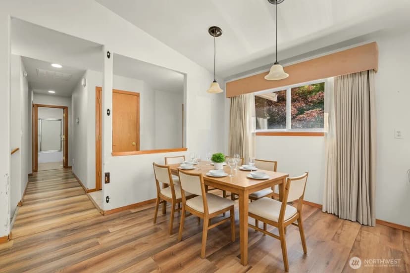 Property photo for 55 Lake Louise Drive, Bellingham photo 19