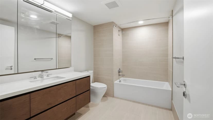 Property photo for 121 Stewart Street #905, Seattle photo 15