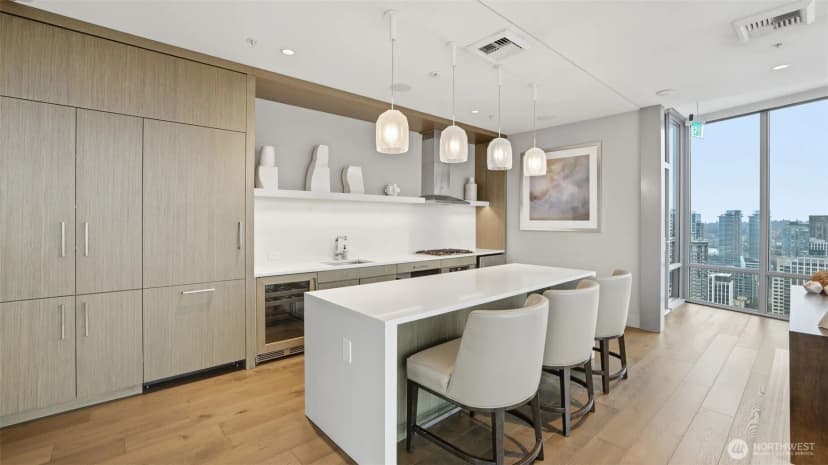 Property photo for 121 Stewart Street #905, Seattle photo 21