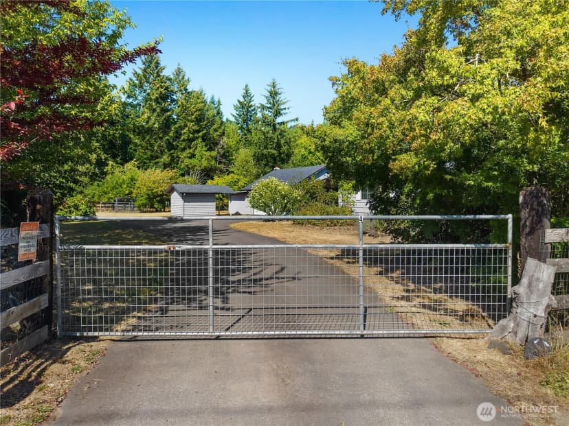 Property photo for 4110 Baker Ames Road Ne, Olympia photo 2