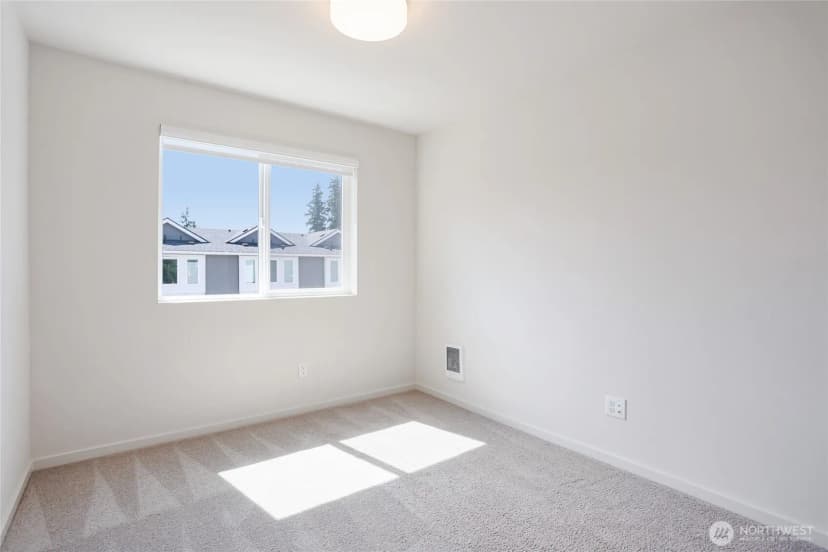 Property photo for 5118 164th Street Sw #a3, Edmonds photo 16