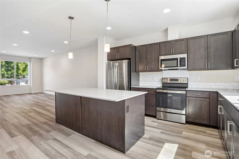Property photo for 5118 164th Street Sw #a3, Edmonds photo 9