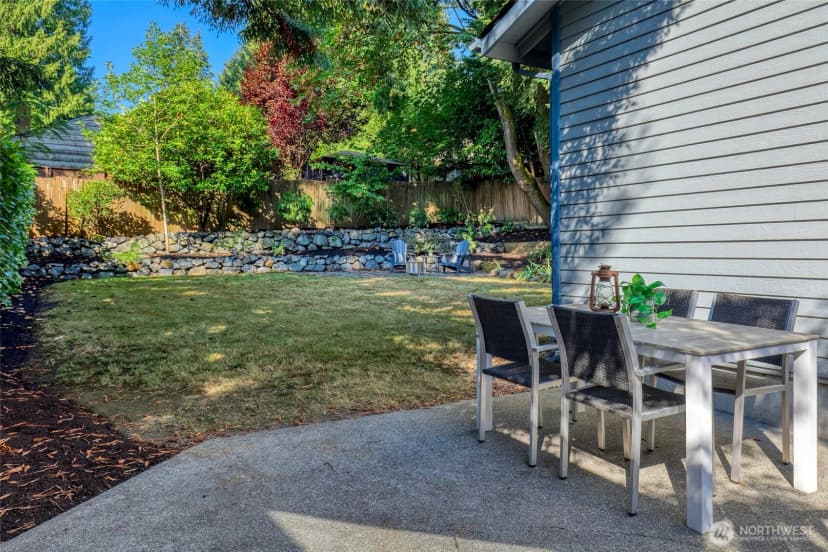 Property photo for 13715 26th Avenue Ne, Seattle photo 20
