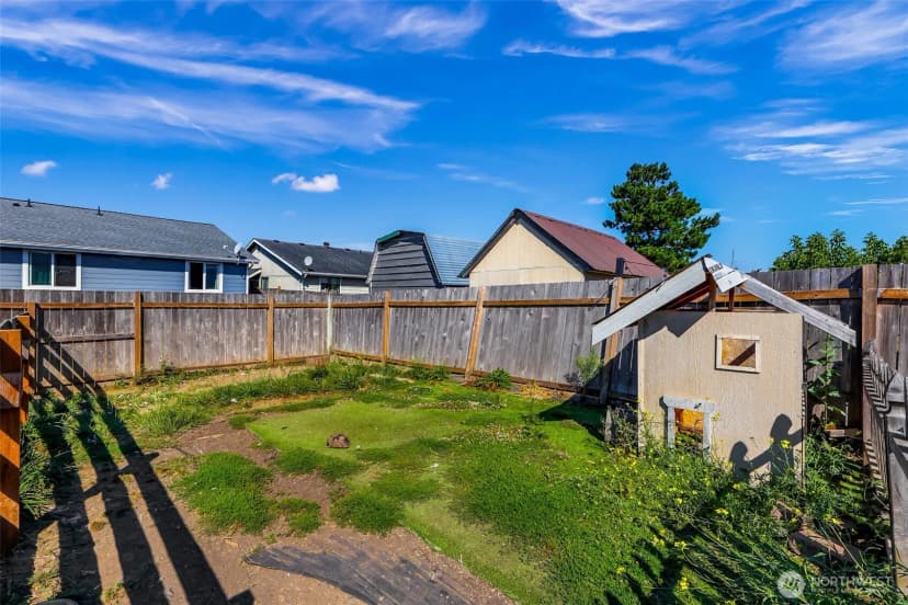 Property photo for 1015 S 25th Street, Mount Vernon photo 38