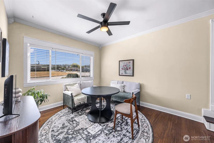 Property photo for 1015 S 25th Street, Mount Vernon photo 19