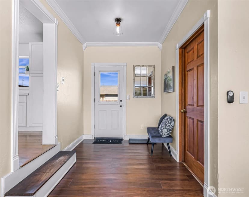 Property photo for 1015 S 25th Street, Mount Vernon photo 17