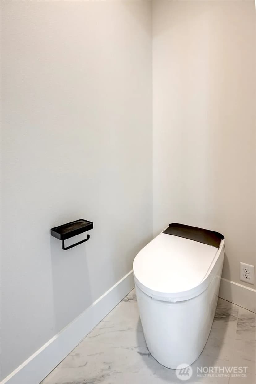 Property photo for 1528 243rd Place Sw #a, Bothell photo 31