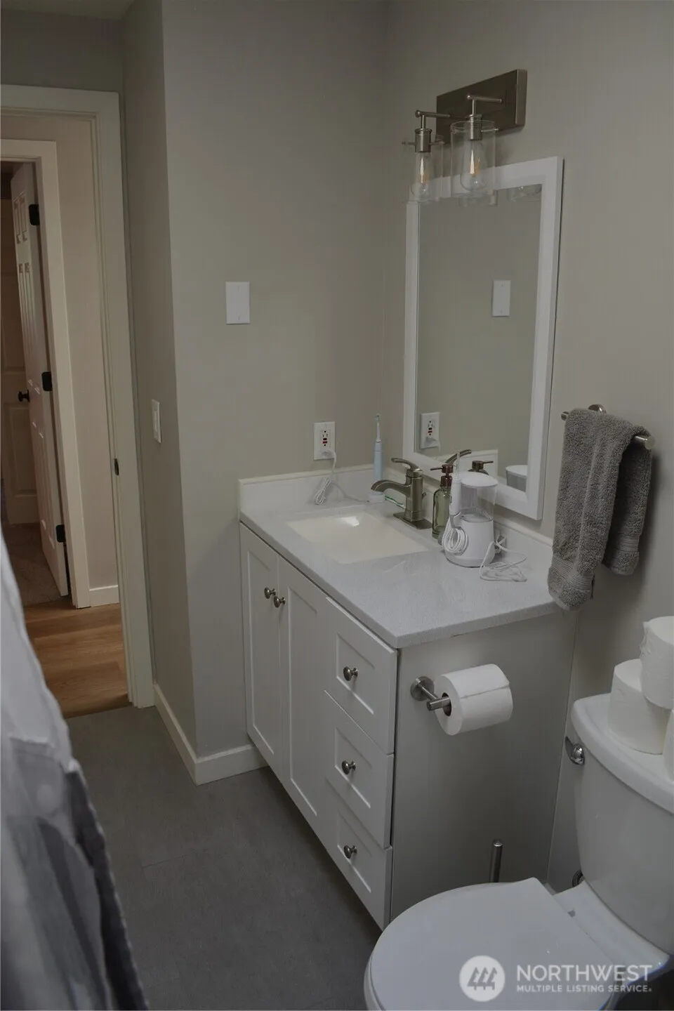 Property photo for 520 Sw 4th Avenue Sw, Oak Harbor photo 16