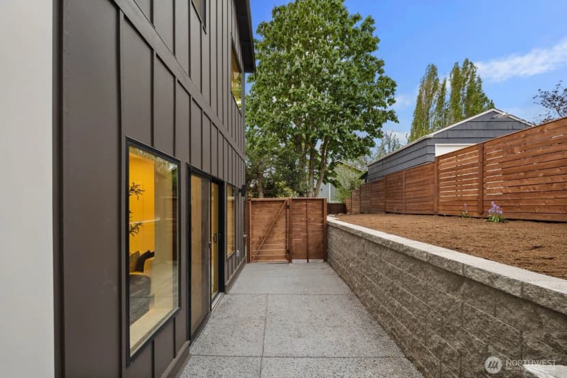 Property photo for 9024 Corliss Avenue N #b, Seattle photo 23