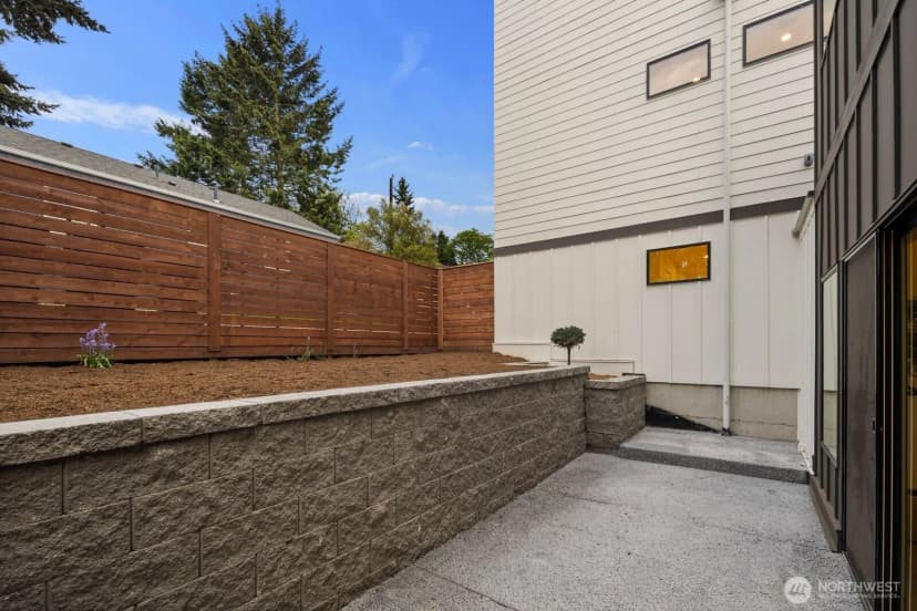 Property photo for 9024 Corliss Avenue N #b, Seattle photo 24