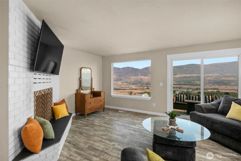 Property photo for 1020 S Van Sickle, East Wenatchee photo 11