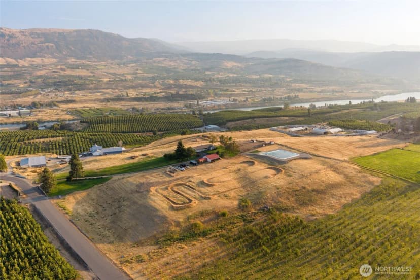 Property photo for 1020 S Van Sickle, East Wenatchee photo 38