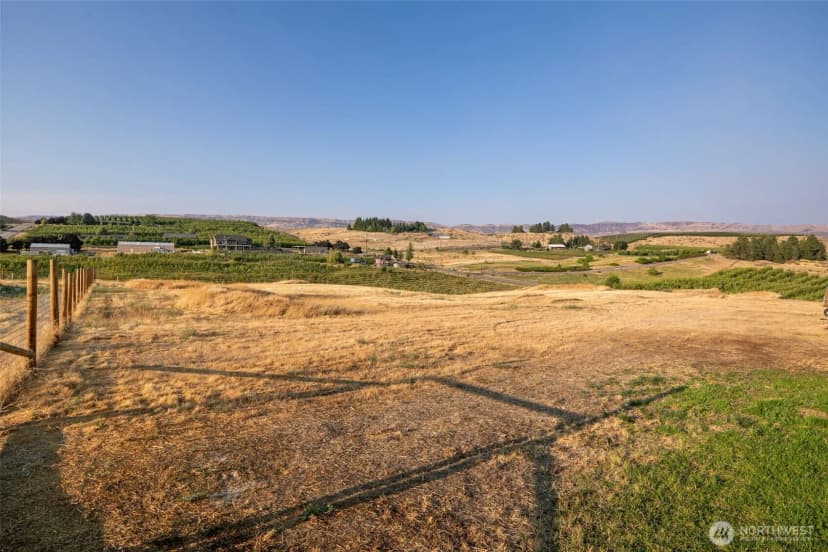 Property photo for 1020 S Van Sickle, East Wenatchee photo 20
