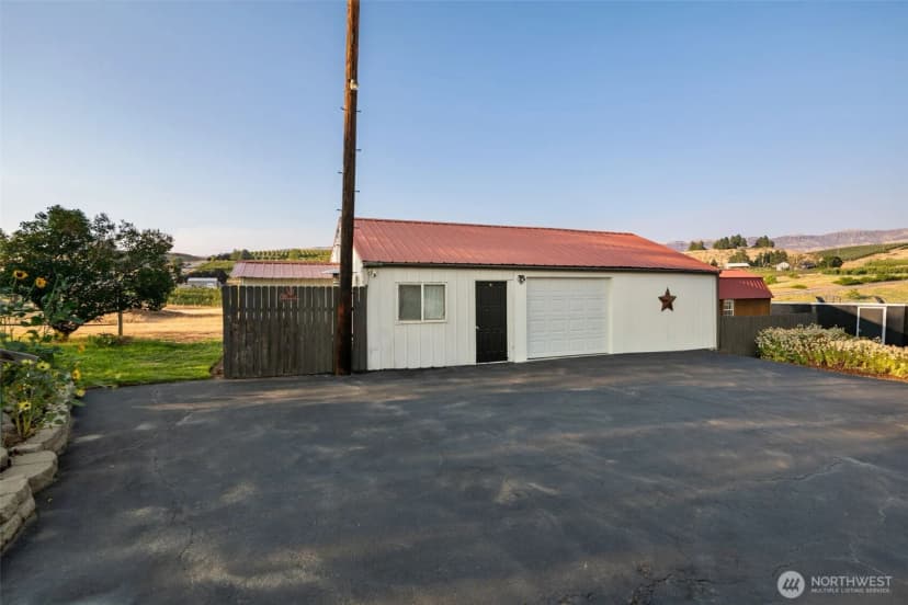 Property photo for 1020 S Van Sickle, East Wenatchee photo 27