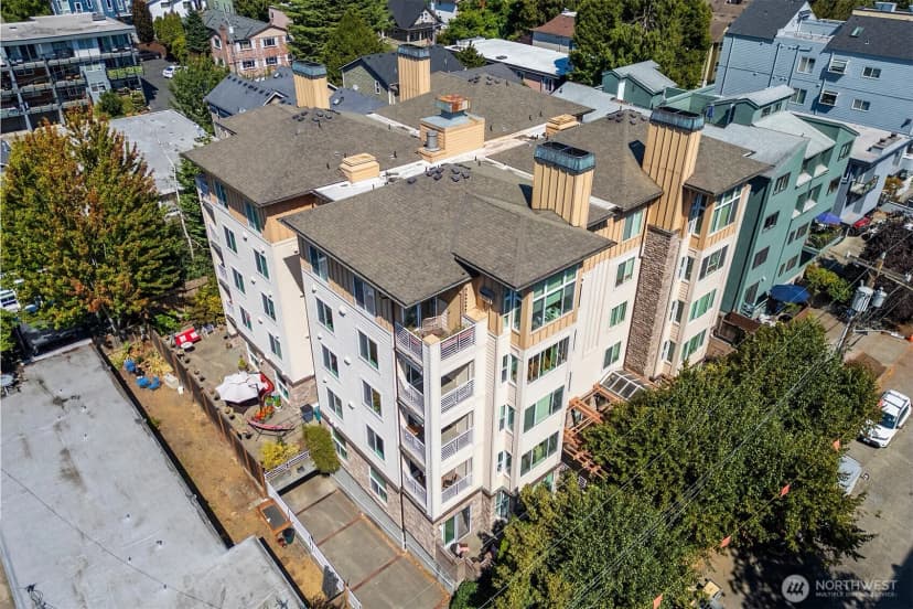 Property photo for 1762 Nw 57th Street #403, Seattle photo 24