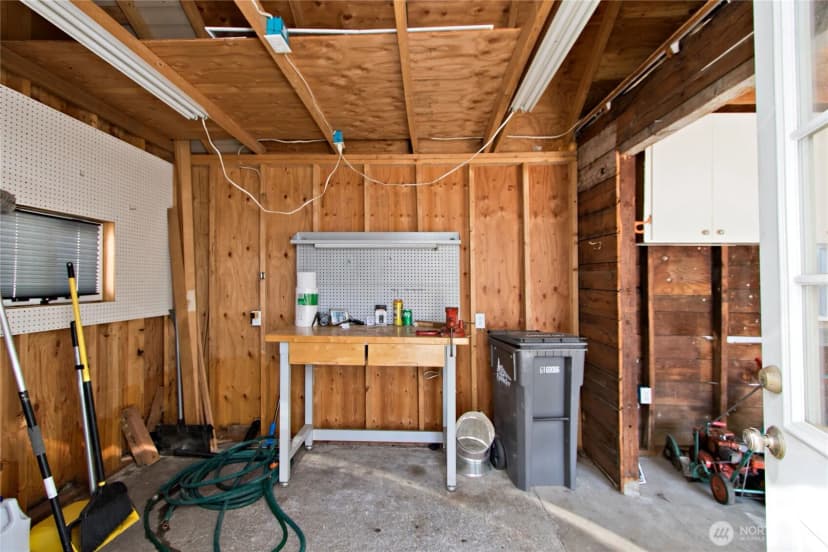 Property photo for 1565 Sorenson Avenue, Enumclaw photo 34