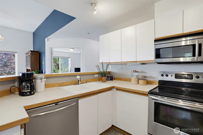 Property photo for 22122 41st Avenue S #301, Kent photo 7