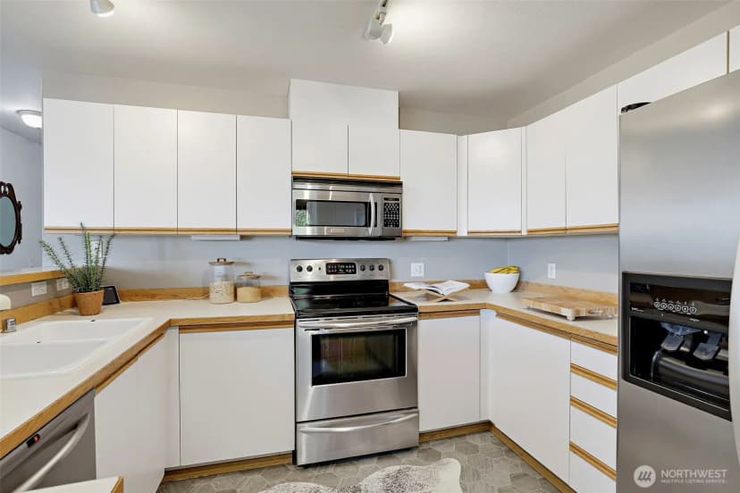 Property photo for 22122 41st Avenue S #301, Kent photo 6