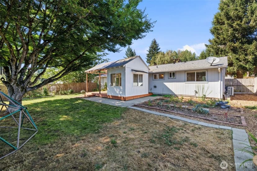 Property photo for 15827 Ne 110th Street, Redmond photo 33