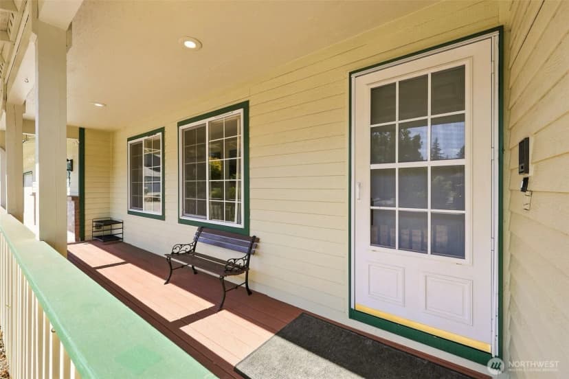 Property photo for 19009 10th Avenue Ct E, Spanaway photo 28