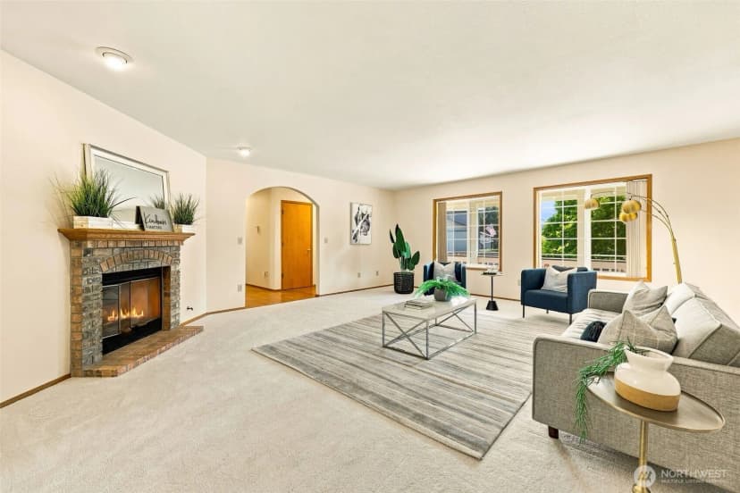 Property photo for 19009 10th Avenue Ct E, Spanaway photo 6