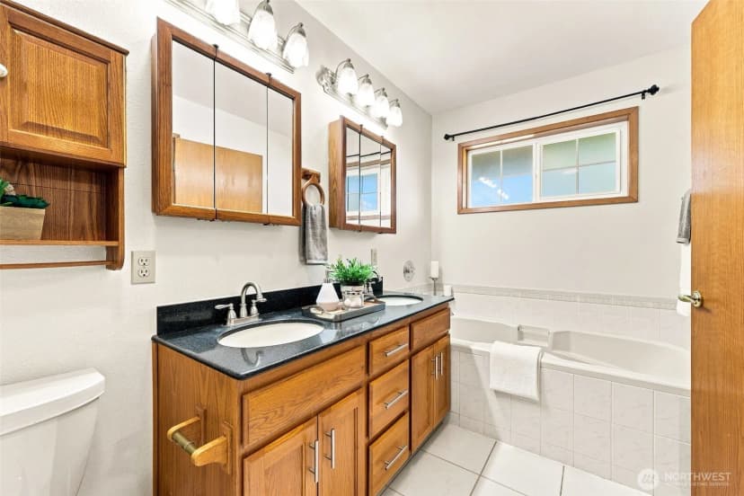 Property photo for 19009 10th Avenue Ct E, Spanaway photo 15