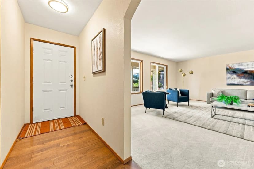 Property photo for 19009 10th Avenue Ct E, Spanaway photo 3