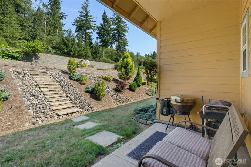 Property photo for 204 Powder Hill Drive, Kalama photo 30
