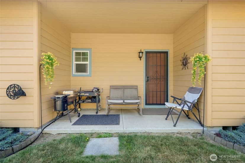 Property photo for 204 Powder Hill Drive, Kalama photo 29