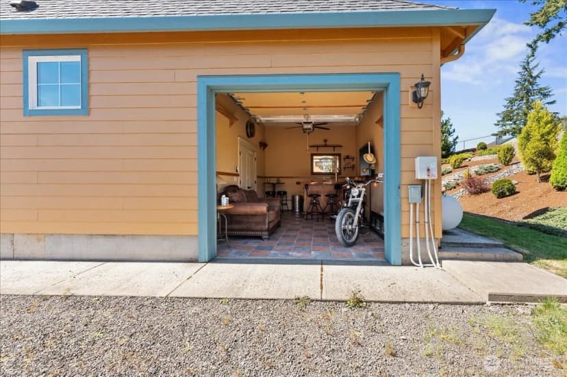 Property photo for 204 Powder Hill Drive, Kalama photo 38