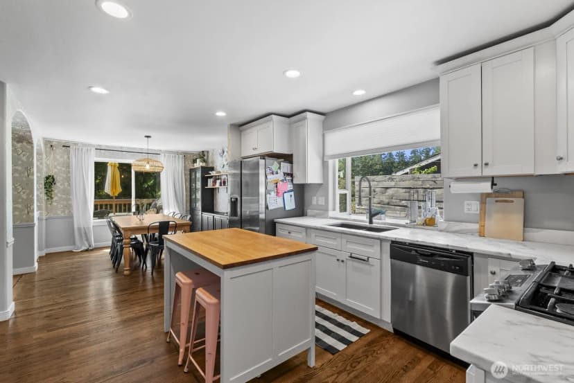 Property photo for 18505 68th Street E, Bonney Lake photo 7