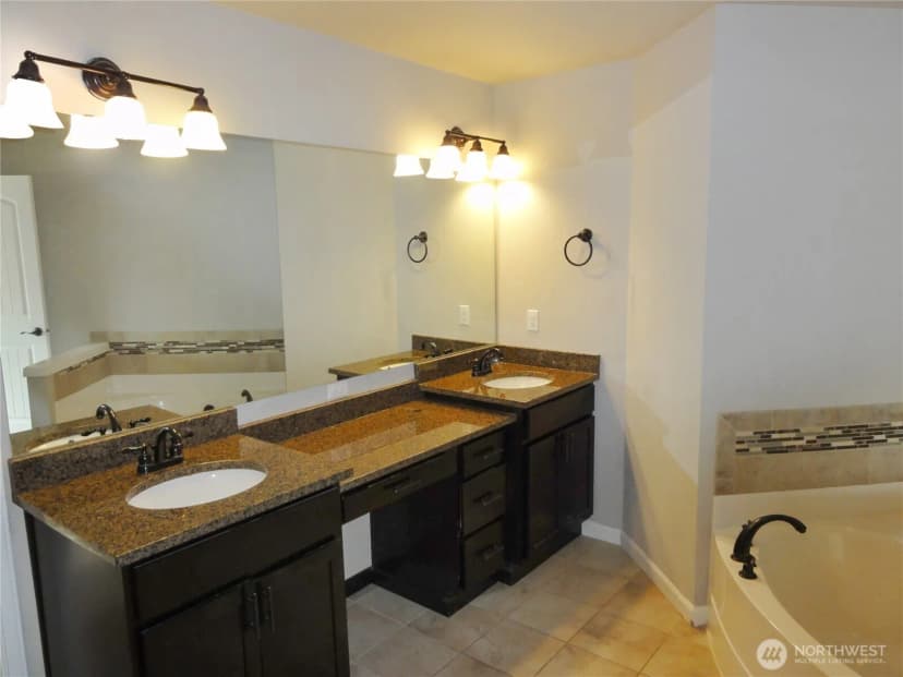 Property photo for 21304 Se 258th Place, Maple Valley photo 20