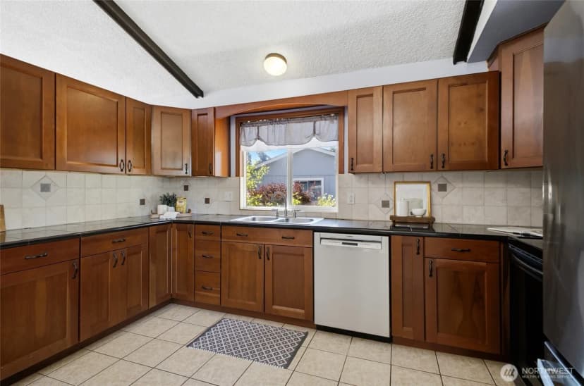 Property photo for 29821 47th Place S, Auburn photo 10