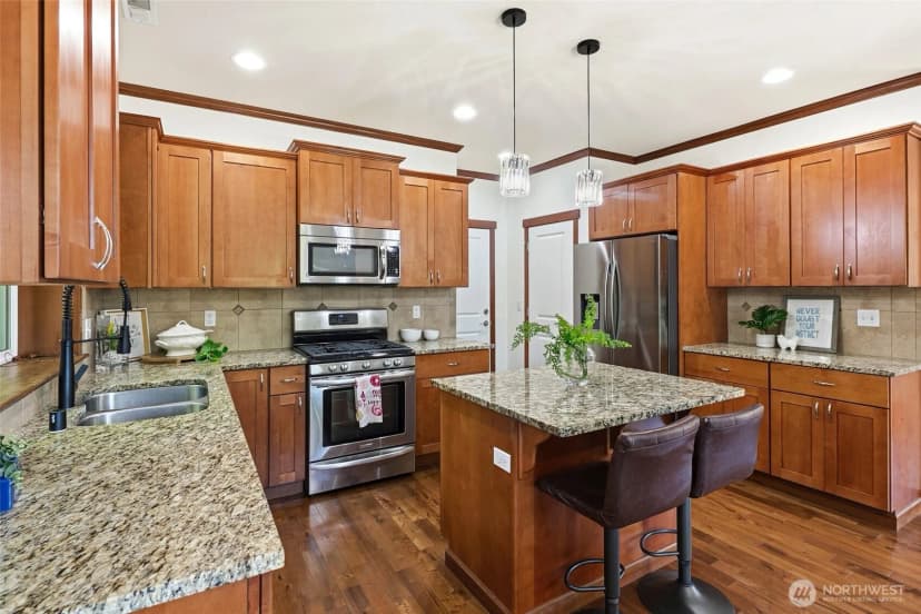 Property photo for 16033 119th Place Ne, Bothell photo 9