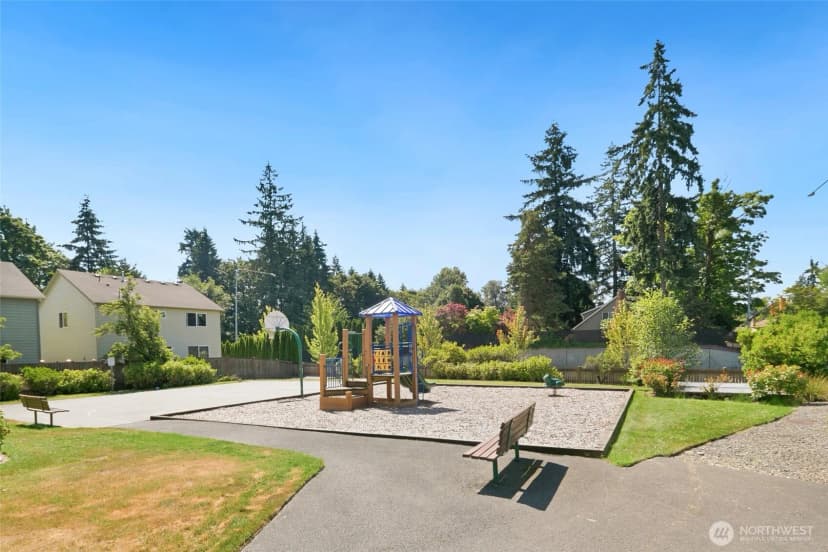 Property photo for 16033 119th Place Ne, Bothell photo 32